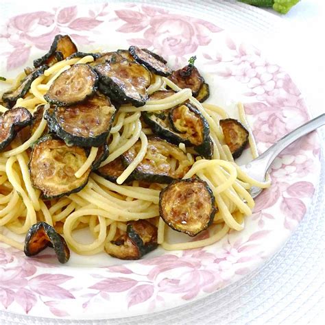 spaghetti alla nerano italian.